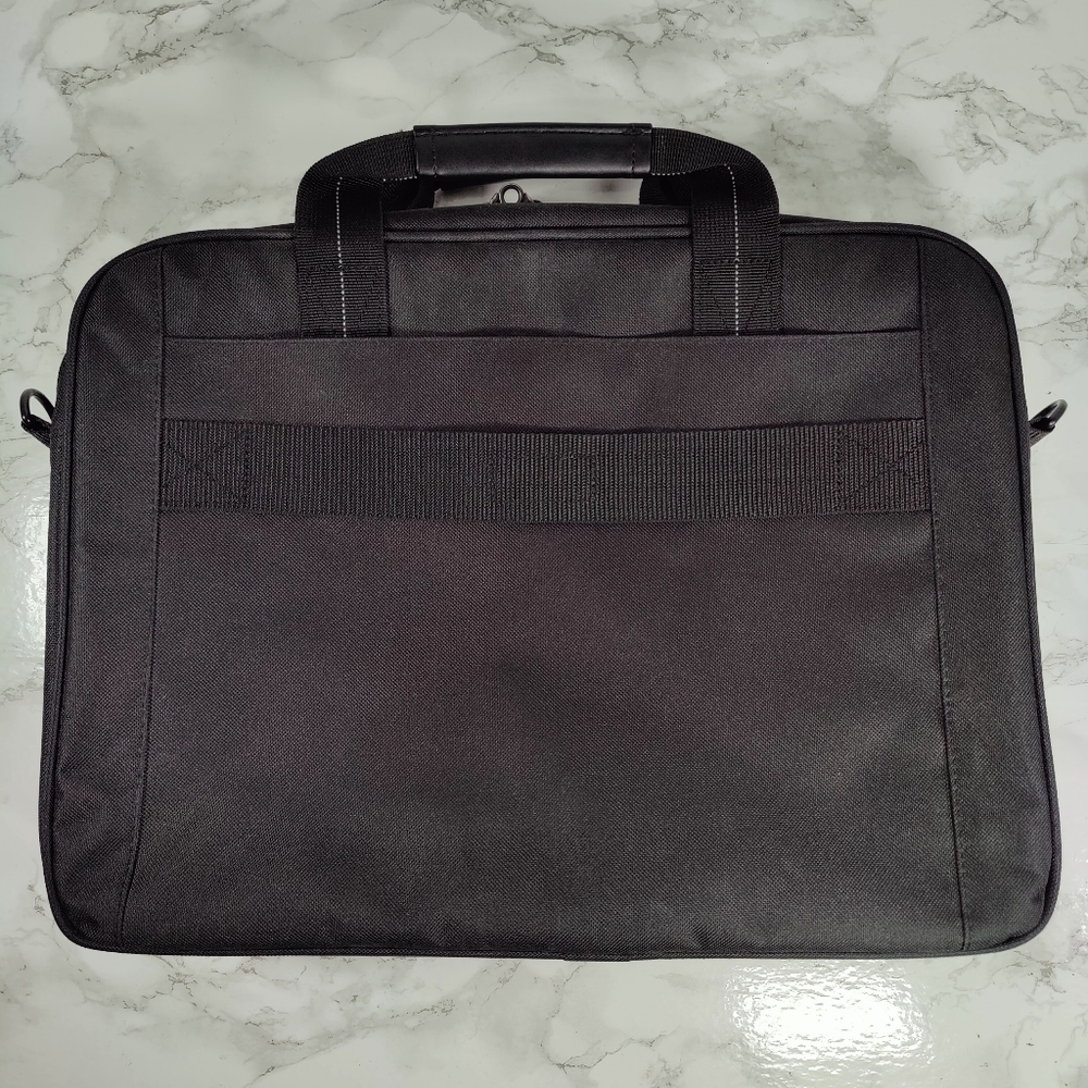 Targus Classic Slim Briefcase Laptop Bag - Picture 2 of 5